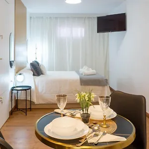 pizarro-apartment-malaga.1costadelsol.com/